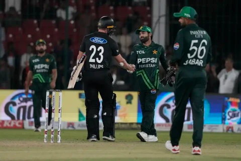 New-Zealand-vs-Pakistan-final.-Tri-Series-2025-highlights - Unfiltered Cricket - Cricket Unfiltered